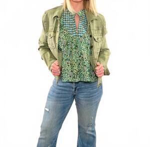 NEW MAHILA cap sleeve botanical breezy blouse in green